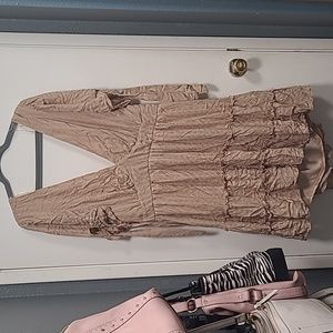 Deep v neck ruffled dress